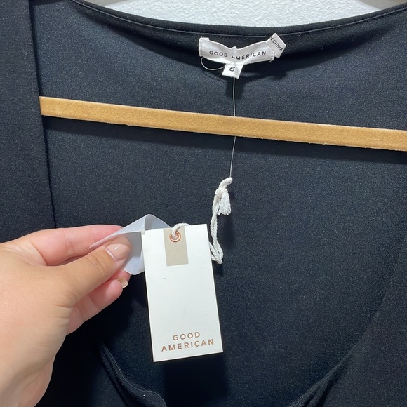 Good American Black Low Cut V Neck Long Sleeve Bodysuit - Picture 8 of 8